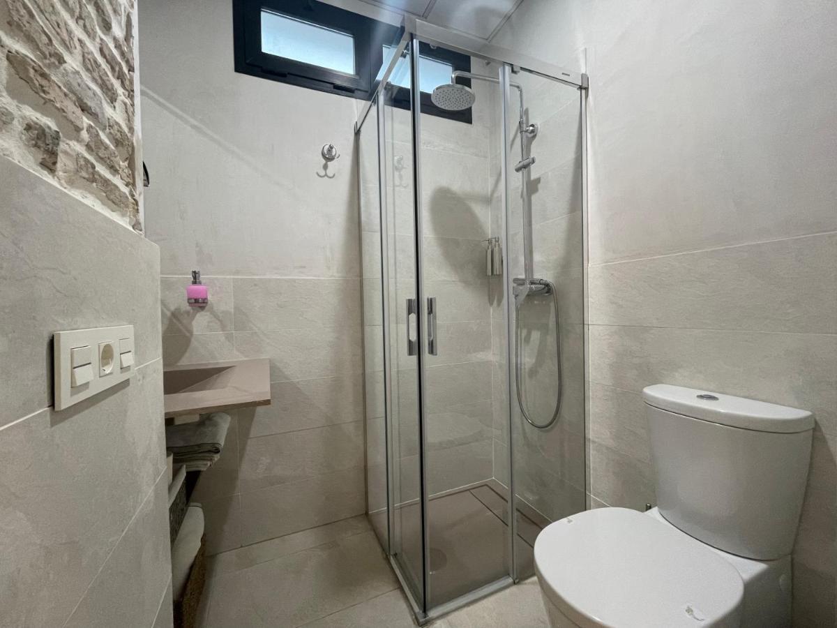 Adriano Apartments Seville Ngoại thất bức ảnh